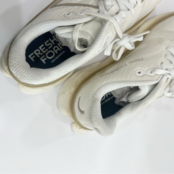 New Balance Women's Fresh Foam X More v4 Running Shoes - Picture 9 of 10